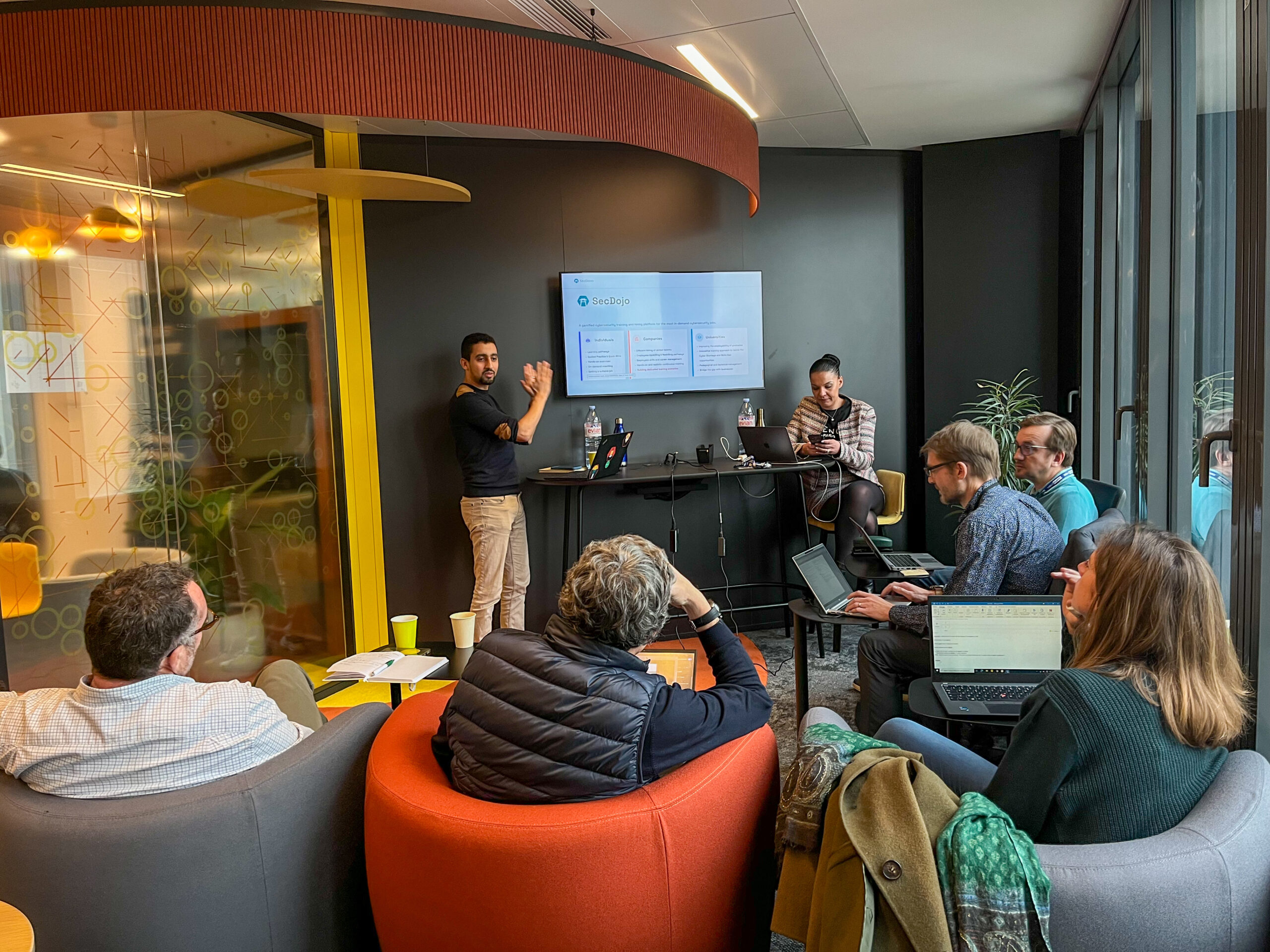 Deuxième édition de la Table à secousses Cyber Booster
